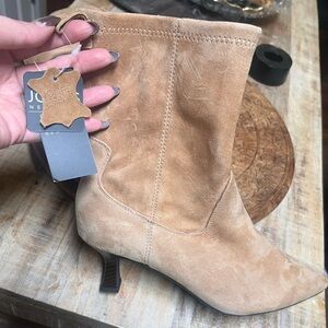 Jones New York Light Brown Sonyah Kitten Heeled Boots